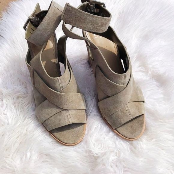 New Marc Fisher LTD Tan Suede Valen Sandal Sz 8M - Picture 2 of 8